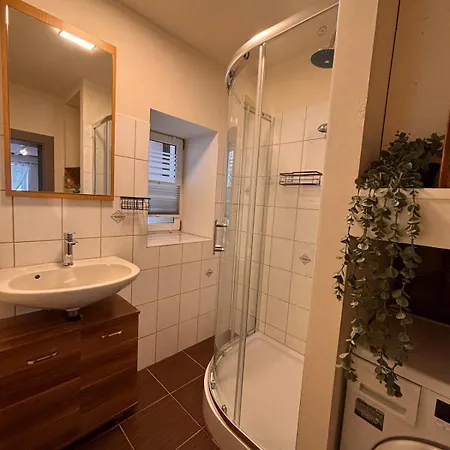 Am Schleizer Dreieck Apartment