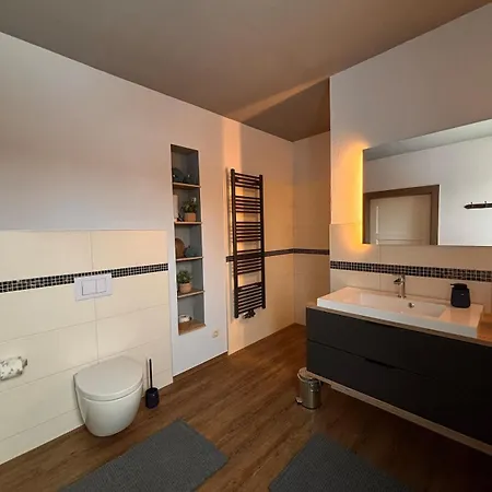 Apartment Am Schleizer Dreieck *
